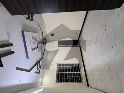 نشیمنِ اقبال فیز 2 نشیمنِ اقبال,لاہور میں 3 کمروں کا 5 مرلہ بالائی پورشن 45.0 ہزار میں کرایہ پر دستیاب ہے۔