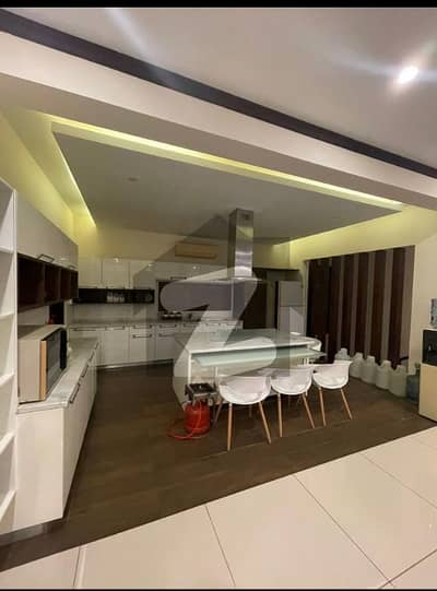 ڈی ایچ اے فیز 6 ڈی ایچ اے ڈیفینس,کراچی میں 3 کمروں کا 1 کنال بالائی پورشن 2.5 لاکھ میں کرایہ پر دستیاب ہے۔