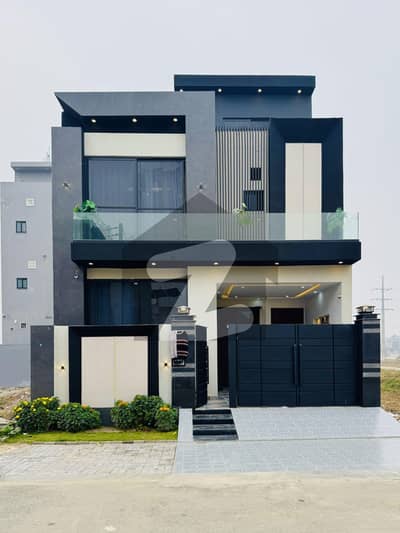 5 Marla Low Budget House Near Park