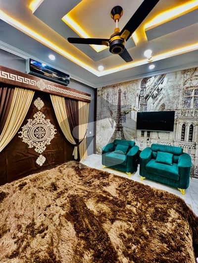 بش ایگزیکٹو ولاز ملتان میں 2 مرلہ Studio فلیٹ 1.15 لاکھ میں کرایہ پر دستیاب ہے۔