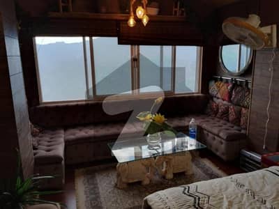 مری روڈ اسلام آباد میں 2 کمروں کا 5 مرلہ فلیٹ 1.75 کروڑ میں برائے فروخت۔