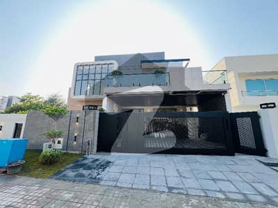 1 Kanal Corner Luxury Designer House For sale Near Family B Park