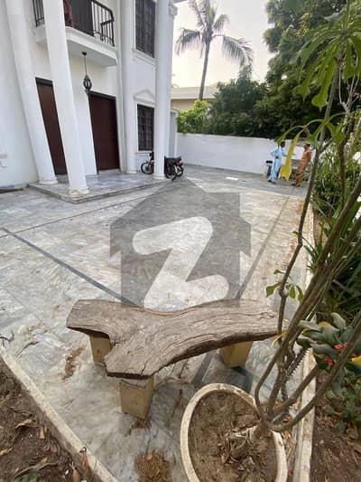 500 Yards 2 Unit Bungalow for Sale in Badar Streets DHA PHASE 5