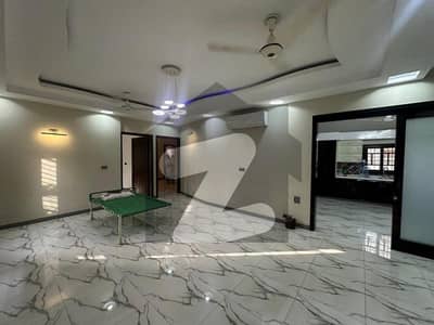 ڈی ایچ اے فیز 6 ڈی ایچ اے ڈیفینس,کراچی میں 7 کمروں کا 1 کنال مکان 14.75 کروڑ میں برائے فروخت۔