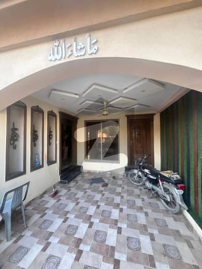 بحریہ ٹاؤن فیز 8 ۔ عثمان بلاک بحریہ ٹاؤن فیز 8 ۔ سفاری ویلی,بحریہ ٹاؤن فیز 8,بحریہ ٹاؤن راولپنڈی,راولپنڈی میں 5 کمروں کا 7 مرلہ مکان 3.25 کروڑ میں برائے فروخت۔