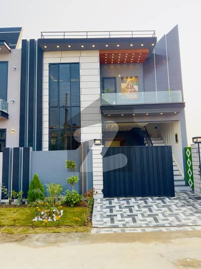 5 Marla Furnished Facing Park House