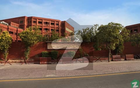 ڈی ایچ اے فیز 5 - بلاک جی فیز 5,ڈیفنس (ڈی ایچ اے),لاہور میں 2 کنال رہائشی پلاٹ 21.0 کروڑ میں برائے فروخت۔