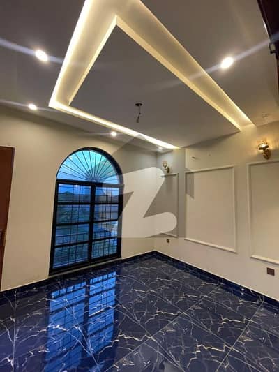 Buy A Centrally Located Prime Location 10 Marla House In Park View City