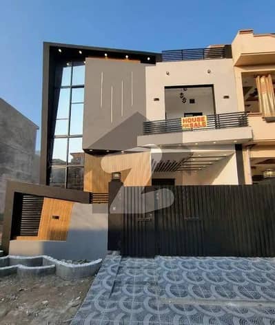 5 Marla House For Sale In Rs. 18500000Only