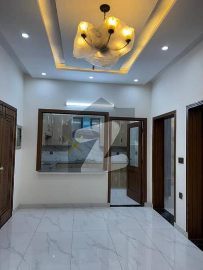 Prime Location House In Park View City Sized 5 Marla Is Available