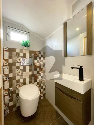 ڈی ایچ اے 9 ٹاؤن ڈیفنس (ڈی ایچ اے),لاہور میں 3 کمروں کا 5 مرلہ مکان 1.3 لاکھ میں کرایہ پر دستیاب ہے۔