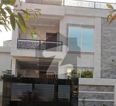 4 Years Installment Plan ,Possession in 12 Month ,5 Marla Brand New House Available In Park View City Lahore