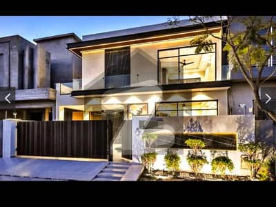 Jubilee Town 10 Marla House Prime Location Available For Sale