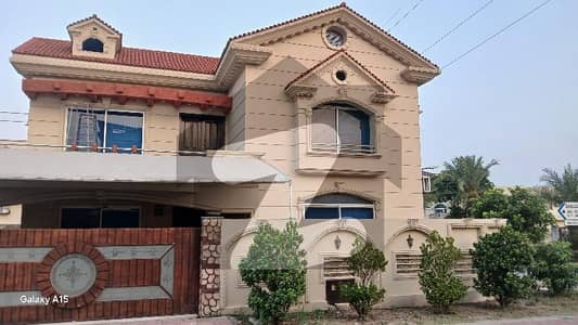 بحریہ ٹاؤن فیز 3 بحریہ ٹاؤن راولپنڈی,راولپنڈی میں 6 کمروں کا 1 کنال مکان 4.0 لاکھ میں کرایہ پر دستیاب ہے۔