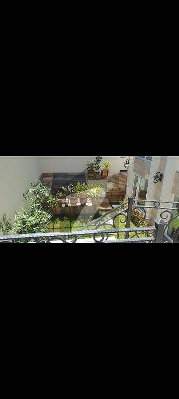 ایف ۔ 7/2 ایف ۔ 7,اسلام آباد میں 7 کمروں کا 1 کنال مکان 17.5 لاکھ میں کرایہ پر دستیاب ہے۔