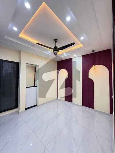 2 bed lounge 1st floor west open flat available for sale