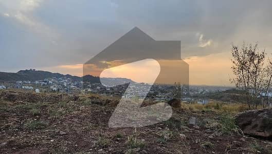 2 Kanal Plot For Sale Near Botanical Garden. Faisel Masjid And Rawel Lake View