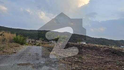 2 Kanal Plot For Sale Near Botanical Garden. Faisel Masjid And Rawel Lake View