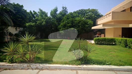 ڈی ایچ اے فیز 6 ڈی ایچ اے ڈیفینس,کراچی میں 5 کمروں کا 1 کنال مکان 11.75 کروڑ میں برائے فروخت۔