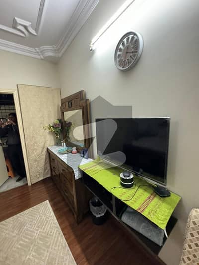 Luxury 3 Bedrooms 2300 Square Feet Apartment For Sale