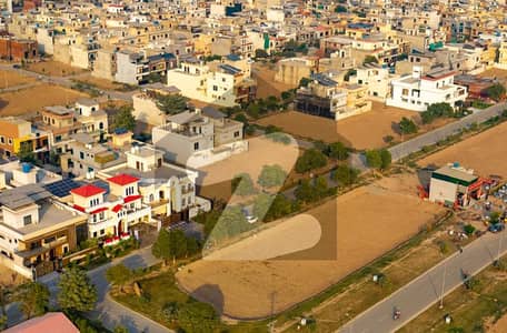 10 Marla Premium Residential Property is up for Sale in Rose Block