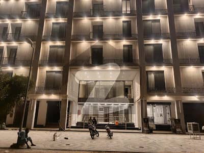 بحریہ ٹاؤن لاہور میں 3 مرلہ Studio دکان 80.0 لاکھ میں برائے فروخت۔