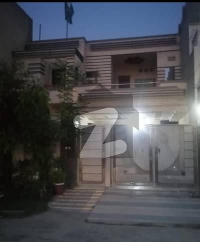 جی ٹی روڈ گوجرانوالہ میں 5 کمروں کا 14 مرلہ مکان 1.0 لاکھ میں کرایہ پر دستیاب ہے۔