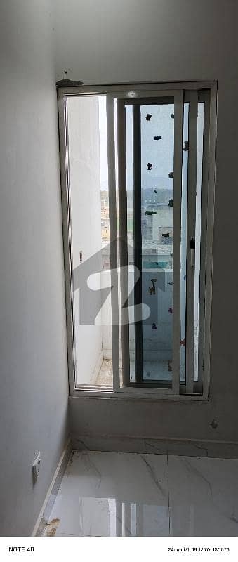 2 Bedrooms Apartment for Sale