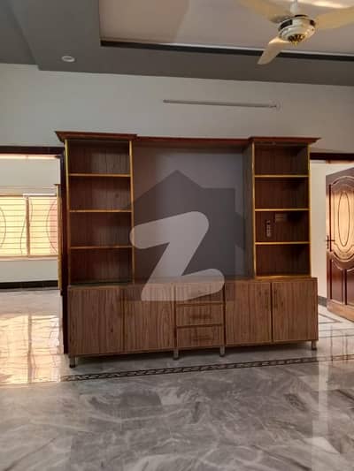 پاکستان ٹاؤن - فیز 1 پاکستان ٹاؤن,اسلام آباد میں 3 کمروں کا 14 مرلہ بالائی پورشن 65.0 ہزار میں کرایہ پر دستیاب ہے۔