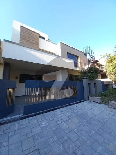 Double Storey 3200 Square Feet House For Sale In E-11/3 Islamabad