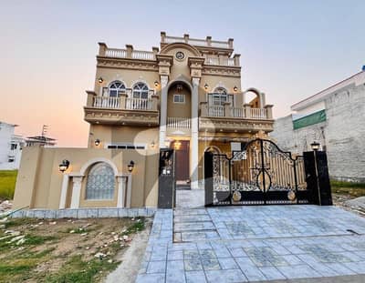 سٹی ہاؤسنگ سوسائٹی گوجرانوالہ میں 6 کمروں کا 10 مرلہ مکان 4.25 کروڑ میں برائے فروخت۔ سٹی ہاؤسنگ سوسائٹی گوجرانوالہ میں 6 کمروں کا 10 مرلہ مکان 4.25 کروڑ میں برائے فروخت۔