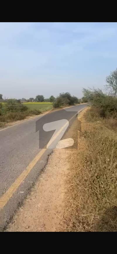 جلالپور جلال پور جٹاں میں 136 کنال کمرشل پلاٹ 15.3 کروڑ میں برائے فروخت۔