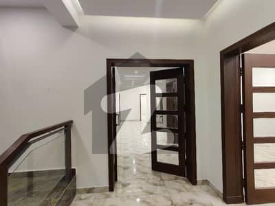 10 Marla Beautiful House