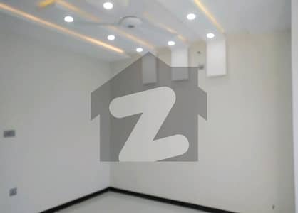 بحریہ ٹاؤن فیز 8 ۔ علی بلاک بحریہ ٹاؤن فیز 8 ۔ سفاری ویلی,بحریہ ٹاؤن فیز 8,بحریہ ٹاؤن راولپنڈی,راولپنڈی میں 5 مرلہ مکان 1.9 کروڑ میں برائے فروخت۔