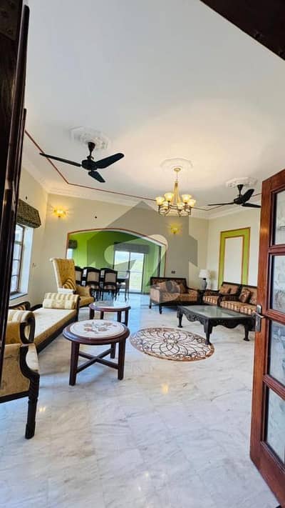 4 Kanal Farm House For Sale Ideal Corner House.