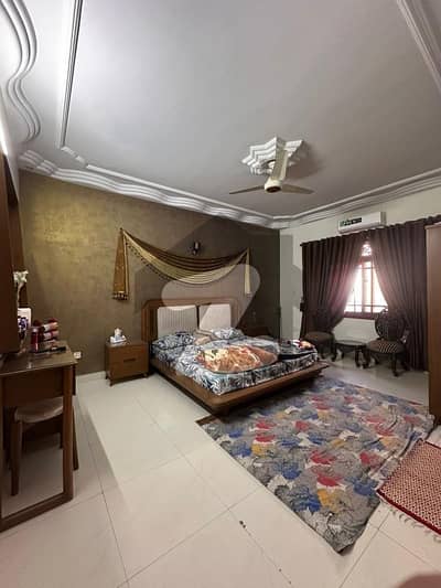 600 Square Yards House Is Available In Affordable Price In North Nazimabad - Block N