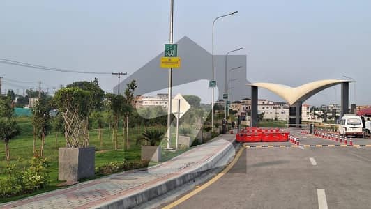 Plot For Sale Size (60*90)Kanal Block F