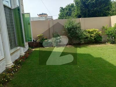 18 Marla House for Sale H Block, Bankers Avenue Cooperative Housing Society