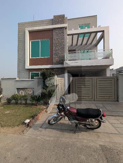 بحریہ نشیمن لاہور میں 3 کمروں کا 5 مرلہ مکان 60.0 ہزار میں کرایہ پر دستیاب ہے۔