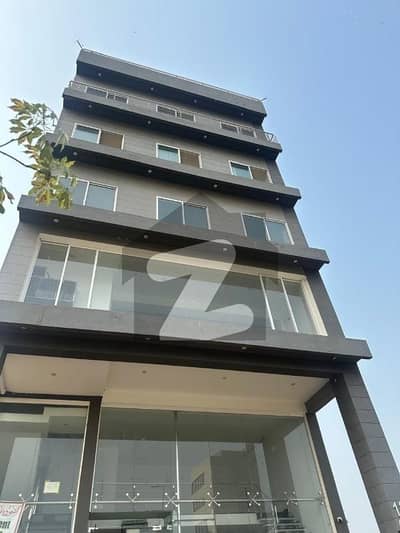 4 MARLA COMMERCIAL FLOOR IS AVAILABLE IN DHA TOP LOCATION FOR COMMERCIAL PURPOSE.