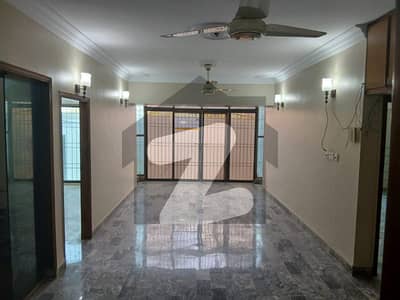 گلستانِِ جوہر ۔ بلاک 15 گلستانِ جوہر,کراچی میں 3 کمروں کا 7 مرلہ فلیٹ 3.5 کروڑ میں برائے فروخت۔