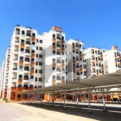 Flat available in PHA Residencia