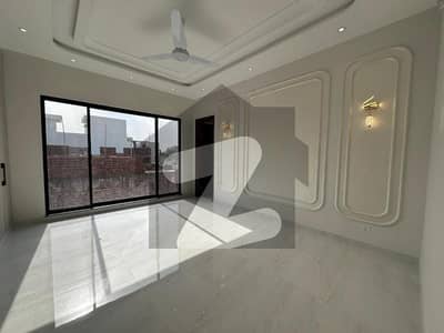 12 Marla House For SALE in Lake City Lahore