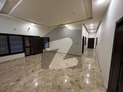 نارتھ ناظم آباد ۔ بلاک سی نارتھ ناظم آباد,کراچی میں 5 کمروں کا 1 کنال مکان 3.25 لاکھ میں کرایہ پر دستیاب ہے۔