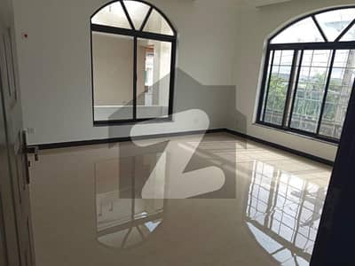 12 Marla Ground Portion For Rent In Cbr Town