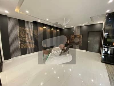 Ready To Move 250 Sq Yd 4 & 5 Bedroom DDL Luxury Villa FOR SALE