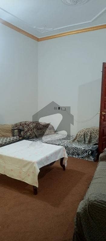 پاکستان ٹاؤن - فیز 1 پاکستان ٹاؤن,اسلام آباد میں 3 کمروں کا 10 مرلہ زیریں پورشن 1.0 لاکھ میں کرایہ پر دستیاب ہے۔