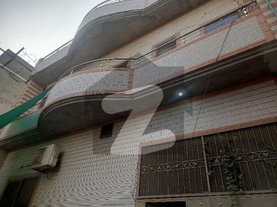 عامر ٹاؤن ہربنس پورہ,لاہور میں 5 کمروں کا 5 مرلہ مکان 2.0 کروڑ میں برائے فروخت۔