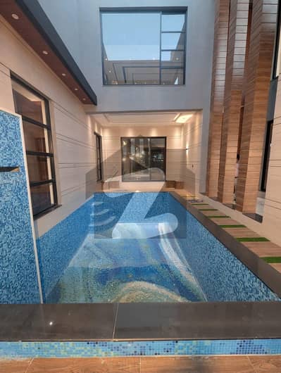 DHA PHASE 7 | 6 BEDROOM BEAUTIFUL BUNGLOW | NEAR DHA FAIRWAYS | DOUBLE UNIT HOUSE