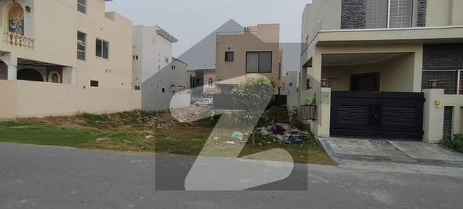 5 Marla Hot Deal Plot for Sale in DHA 9 Town D Block | Best Price!